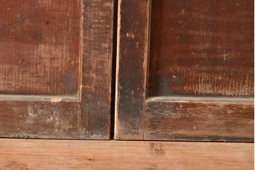 アンティーク建具　昭和初期　落ち着いた和の雰囲気を演出する格子戸2枚セット　(R-048358)