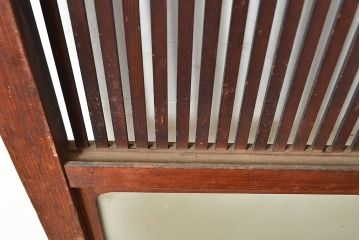 アンティーク建具　昭和初期　落ち着いた和の雰囲気を演出する格子戸2枚セット　(R-048358)