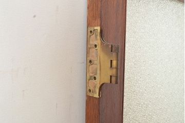 和製アンティーク　きらきらと輝くダイヤガラスがノスタルジックな雰囲気を高めるガラス扉(木製ドア、建具)(R-048360)