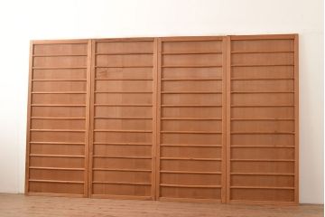 和製アンティーク　温かみのある木の風合いを存分に味わえる舞良戸4枚セット(板戸、帯戸、引き戸、建具)(R-048361)