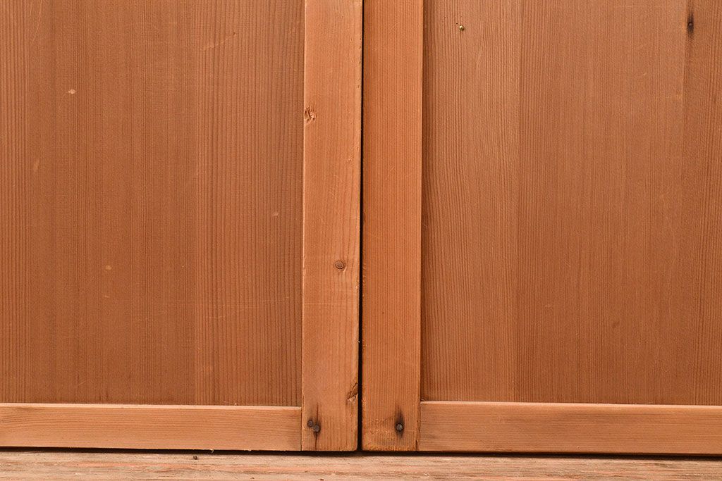 和製アンティーク　温かみのある木の風合いを存分に味わえる舞良戸4枚セット(板戸、帯戸、引き戸、建具)(R-048361)