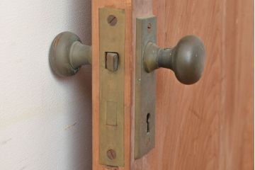アンティーク建具　昭和中期　高級品!秋田杉一枚板と曲げ木のデザインが魅力の扉(ドア、建具)(R-048363)