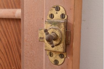 アンティーク建具　昭和中期　高級品!秋田杉一枚板と曲げ木のデザインが魅力の扉(ドア、建具)(R-048363)