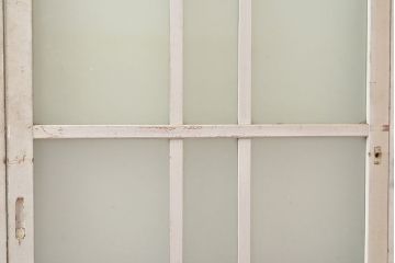 アンティーク建具　木の風合いとペイントの組み合わせが楽しめるガラス戸4枚セット(引き戸、建具)(R-048364)