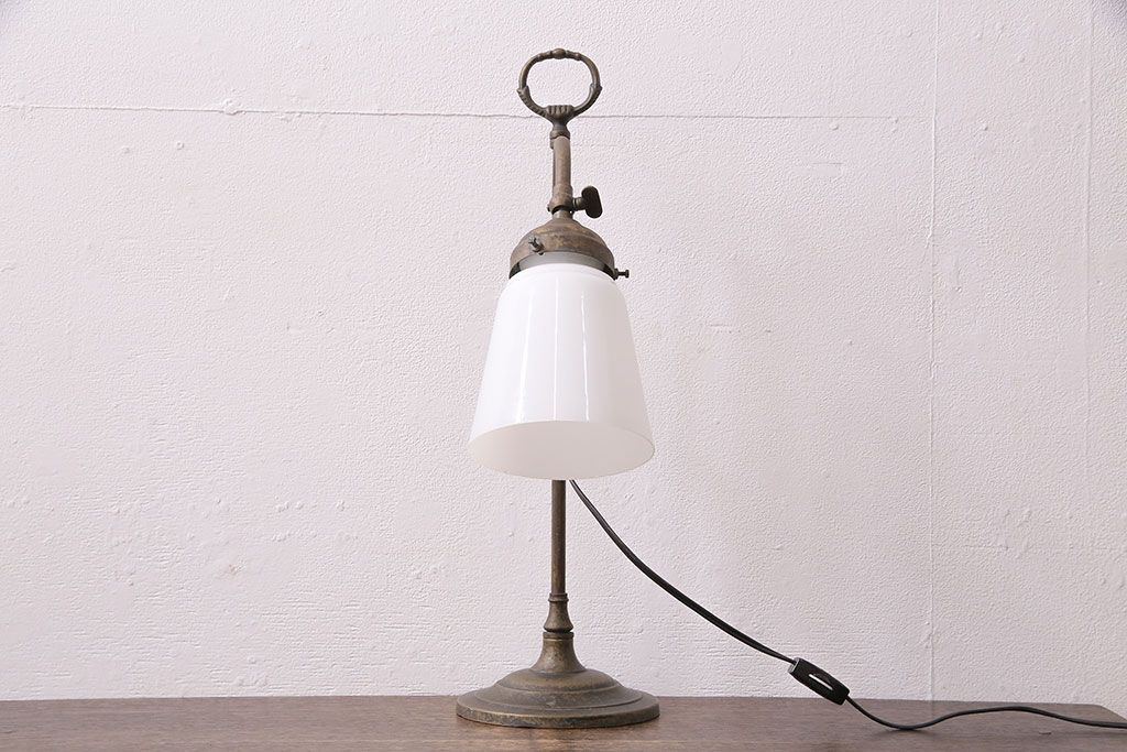 アンティーク照明　大正昭和初期　優雅な雰囲気を醸し出すスタンドライト(卓上照明)(R-048368)