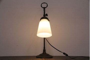 アンティーク照明　大正昭和初期　優雅な雰囲気を醸し出すスタンドライト(卓上照明)(R-048368)