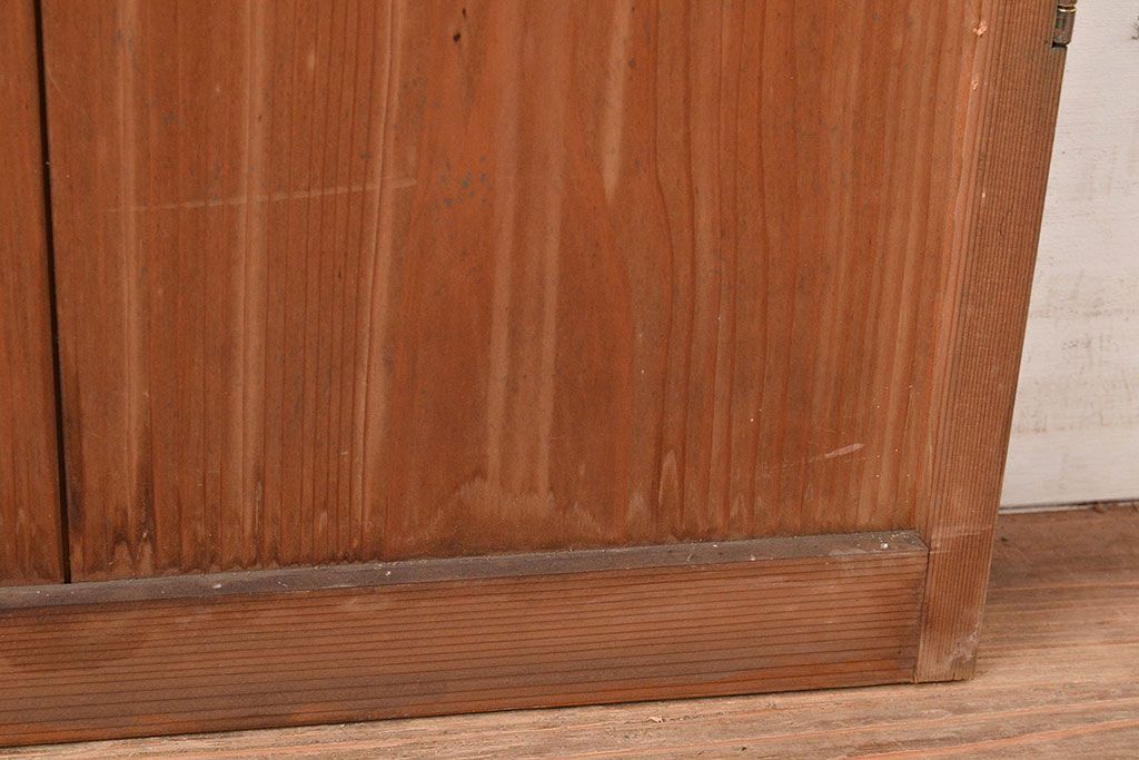 ヴィンテージ建具　昭和中期　窓ガラス付きのレトロな木製扉1枚　(R-048372)