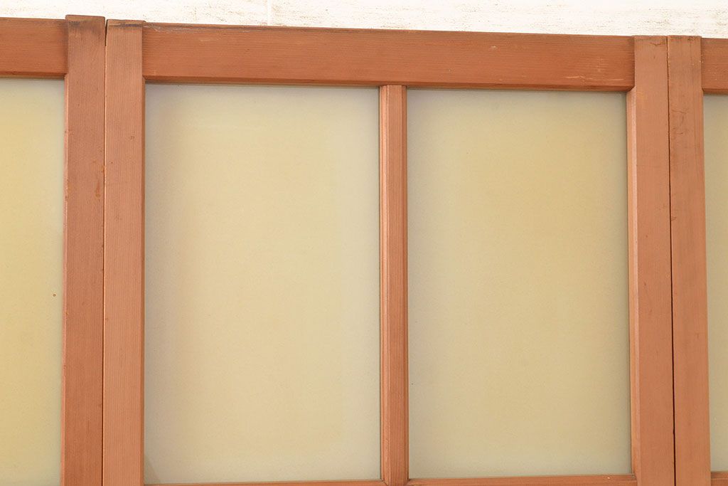 ヴィンテージ建具　昭和中期　幅の狭いつくりが珍しいすりガラス戸4枚セット　(R-048380)