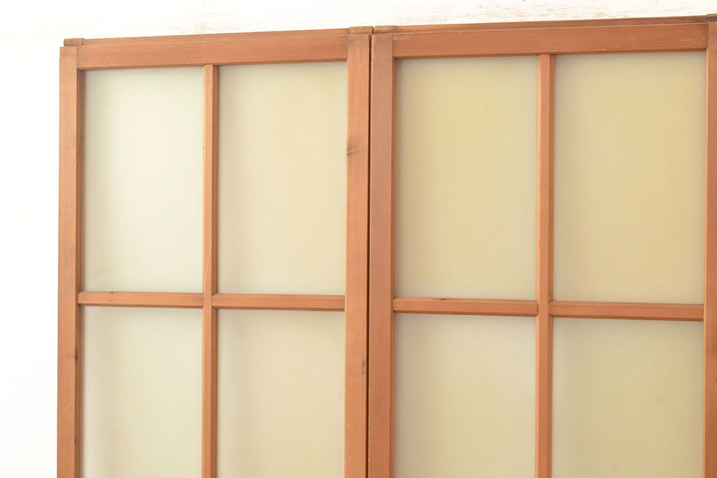 ヴィンテージ建具　昭和中期　幅の狭いつくりが珍しいすりガラス戸4枚セット　(R-048380)