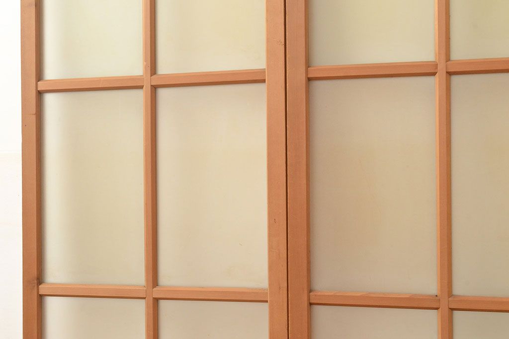 ヴィンテージ建具　昭和中期　幅の狭いつくりが珍しいすりガラス戸4枚セット　(R-048380)