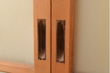 ヴィンテージ建具　昭和中期　幅の狭いつくりが珍しいすりガラス戸4枚セット　(R-048380)