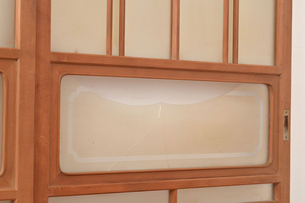 ヴィンテージ建具　昭和中期　珍しい桟のデザインが目を引くガラス戸4枚セット　(R-048398)