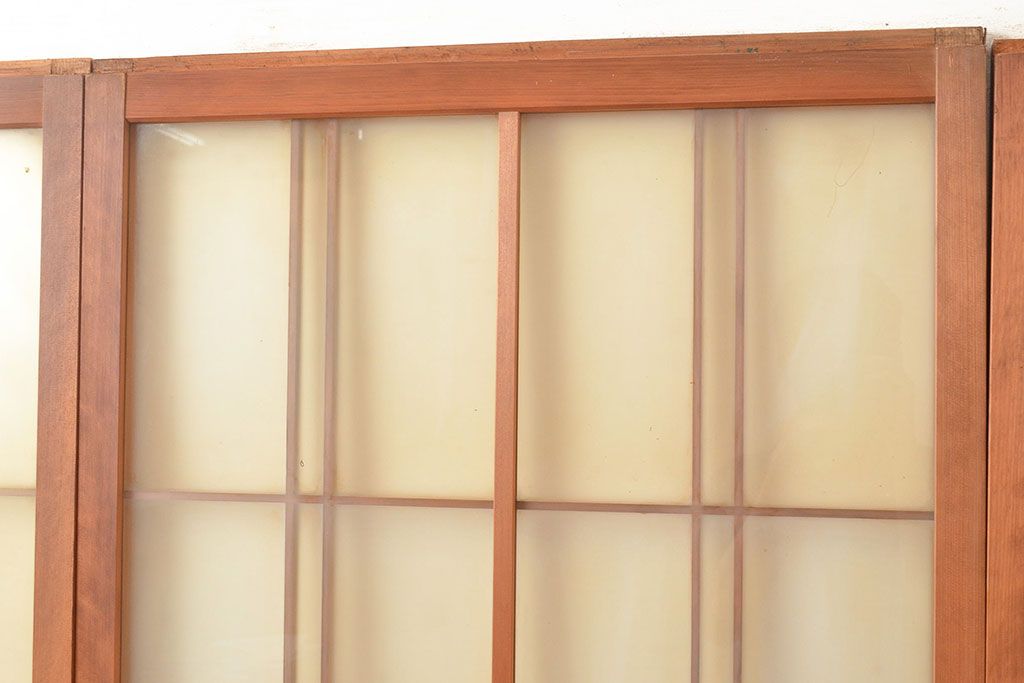ヴィンテージ建具　昭和中期　珍しい桟のデザインが目を引くガラス戸4枚セット　(R-048398)