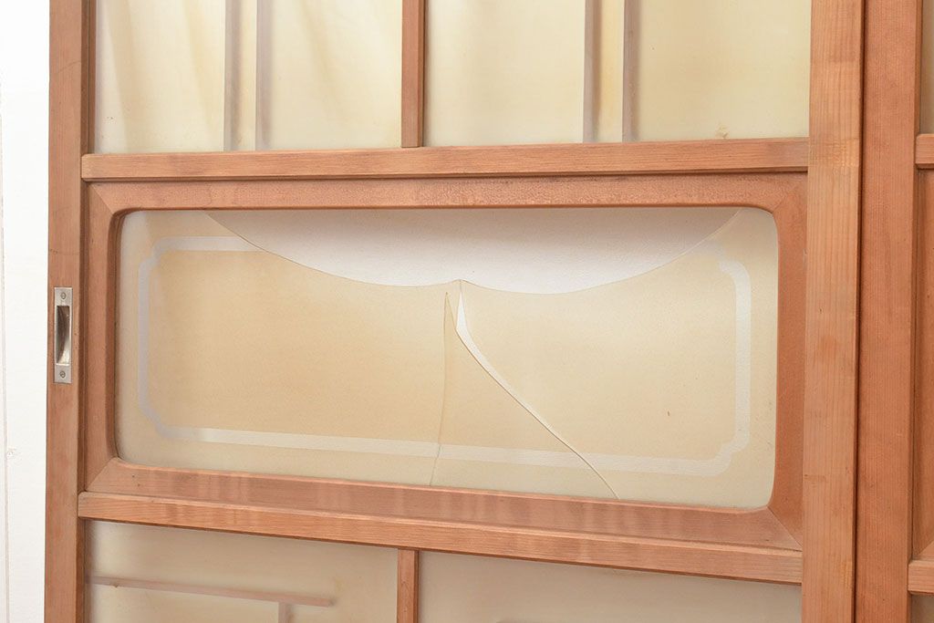 ヴィンテージ建具　昭和中期　珍しい桟のデザインが目を引くガラス戸4枚セット　(R-048398)
