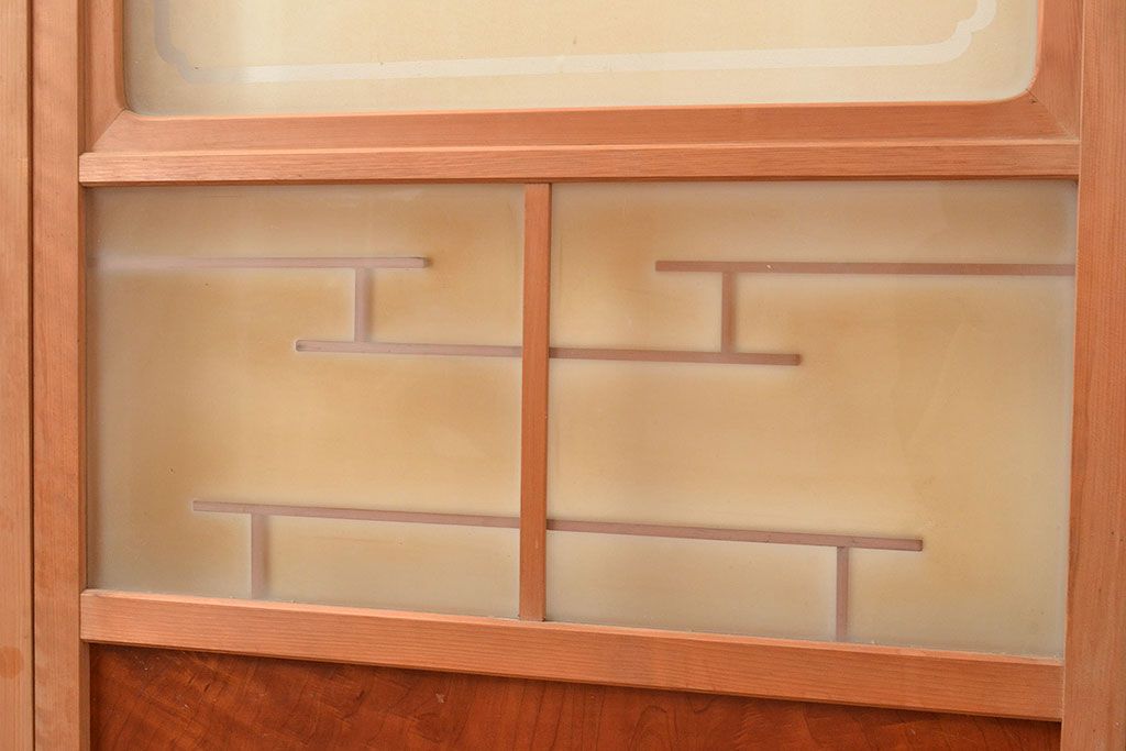 ヴィンテージ建具　昭和中期　珍しい桟のデザインが目を引くガラス戸4枚セット　(R-048398)