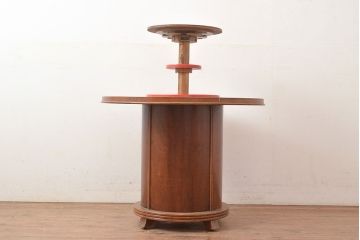 和製ヴィンテージ　珍品　店舗什器におすすめ!可動式の棚が付いた変わったつくりのセンターテーブル(ラウンドテーブル、ビンテージ)(R-048400)