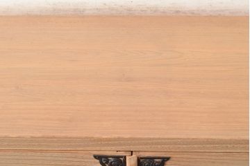 中古　上品な佇まいが魅力的な国産の総桐箪笥(衣装箪笥、着物箪笥、和タンス、桐たんす)(R-048407)