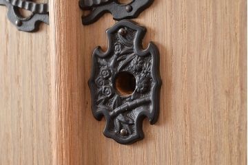 中古　上品な佇まいが魅力的な国産の総桐箪笥(衣装箪笥、着物箪笥、和タンス、桐たんす)(R-048407)