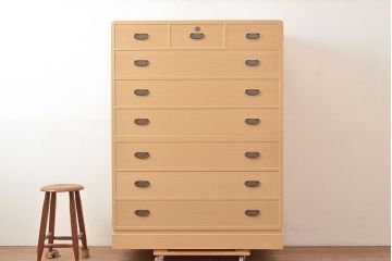 中古　伝統工芸品　伝統工芸士・横山松雄作　明るい木肌が温もりを感じさせる加茂総桐箪笥(総桐たんす、引き出し、チェスト、衣装タンス)(R-048411)