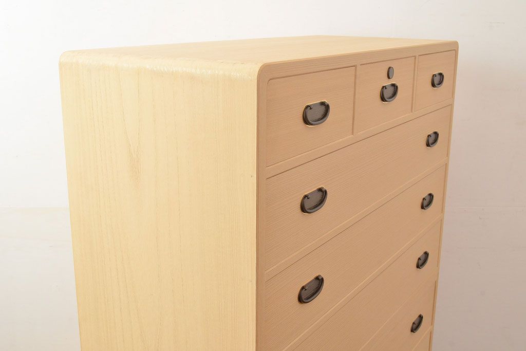 中古　伝統工芸品　伝統工芸士・横山松雄作　明るい木肌が温もりを感じさせる加茂総桐箪笥(総桐たんす、引き出し、チェスト、衣装タンス)(R-048411)