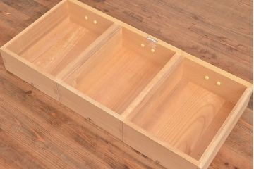 中古　伝統工芸品　伝統工芸士・横山松雄作　明るい木肌が温もりを感じさせる加茂総桐箪笥(総桐たんす、引き出し、チェスト、衣装タンス)(R-048411)