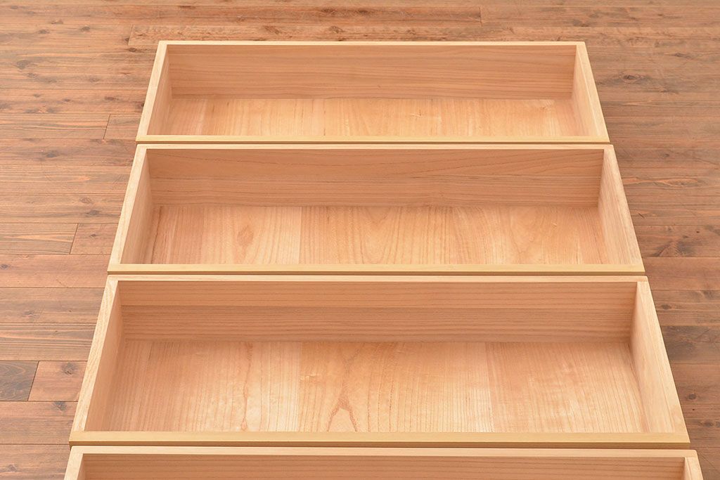 中古　伝統工芸品　伝統工芸士・横山松雄作　明るい木肌が温もりを感じさせる加茂総桐箪笥(総桐たんす、引き出し、チェスト、衣装タンス)(R-048411)