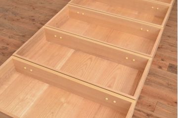 中古　伝統工芸品　伝統工芸士・横山松雄作　明るい木肌が温もりを感じさせる加茂総桐箪笥(総桐たんす、引き出し、チェスト、衣装タンス)(R-048411)