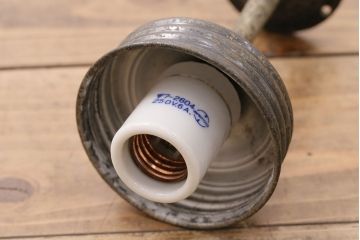 和製アンティーク　シャビーなブラケットが良い雰囲気を作り出す天井照明(吊り下げ照明、ペンダントライト)(R-048415)