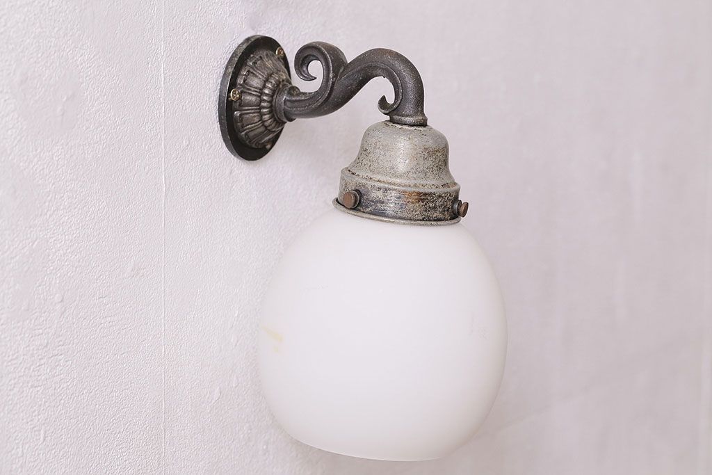 和製アンティーク　和・洋どちらの空間にも合わせやすいデザインの壁付け照明(壁掛け照明、ウォールランプ)(R-048418)