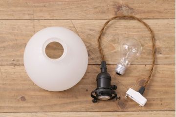 和製アンティーク　シンプルで取り入れやすい小ぶりな天井照明(吊り下げ照明、ペンダントライト)(R-048419)