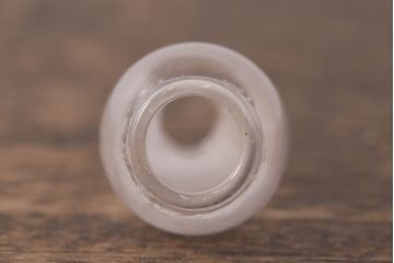 明治〜大正期　乳白八角台　豆ランプ(オイルランプ、油壷)(R-048420)