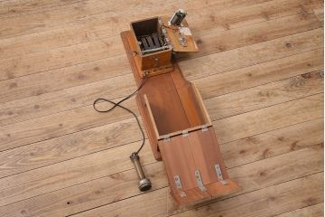 大正〜昭和初期　デルビル磁石式電話機(壁掛け電話機)(R-048425)