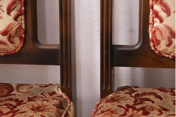 和製ビンテージ　カリモク家具(karimoku)　エレガントなデザインが格調高い雰囲気を醸し出すチェア4脚セット(ダイニングチェア、椅子)(R-048428)