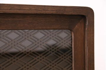 和製アンティーク 和の趣あふれる、オリジナル組子入りガラスの箪笥ローボード(戸棚、テレビ台、テレビボード、時代箪笥)(R-048431)