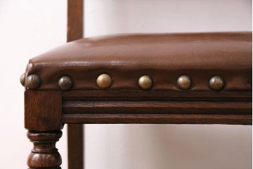 イギリスビンテージ　堂々とした風格を感じるオーク材製のチェア(椅子、ダイニングチェア)(R-048435)