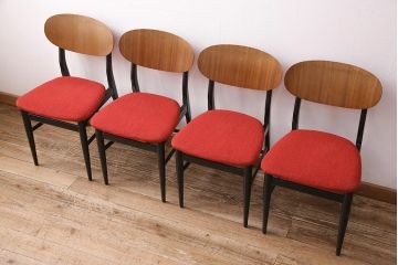 イギリスヴィンテージ　スタイリッシュなチェア4脚セット(ダイニングチェア、椅子、ビンテージ)(R-048438)