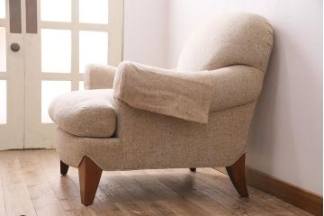 中古　HENREDON(ヘンレドン)　丸みを帯びたデザインが可愛らしい一人掛けソファ(シングル、アームチェア、1Pソファ)(R-048444)