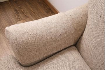 中古　HENREDON(ヘンレドン)　丸みを帯びたデザインが可愛らしい一人掛けソファ(シングル、アームチェア、1Pソファ)(R-048444)