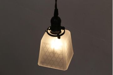 アンティーク照明　和洋折衷の空間におすすめなペンダントライト(吊り下げ照明、天井照明)(R-048456)
