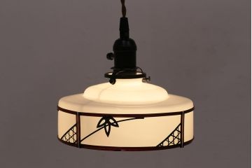 アンティーク照明　セルロイド装飾が和の風情を高める天井照明(ペンダントライト、吊り下げ照明)(R-048457)