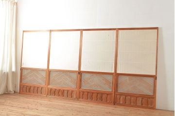 ヴィンテージ建具　細やかな意匠が施されたデザインが目を引く組子入り障子戸4枚セット(引き戸、建具、ビンテージ)(R-048473)