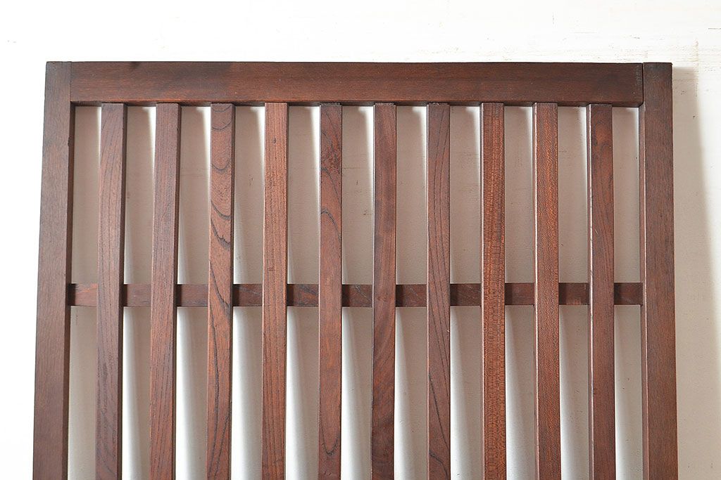 アンティーク建具　明治期　希少　古い木の風合いが魅力的な欅(ケヤキ)材の荒格子戸1枚　(R-048474)