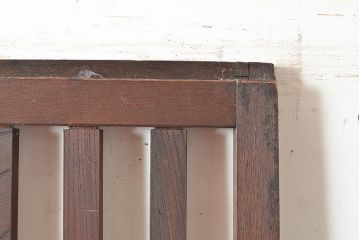 アンティーク建具　明治期　希少　古い木の風合いが魅力的な欅(ケヤキ)材の荒格子戸1枚　(R-048474)