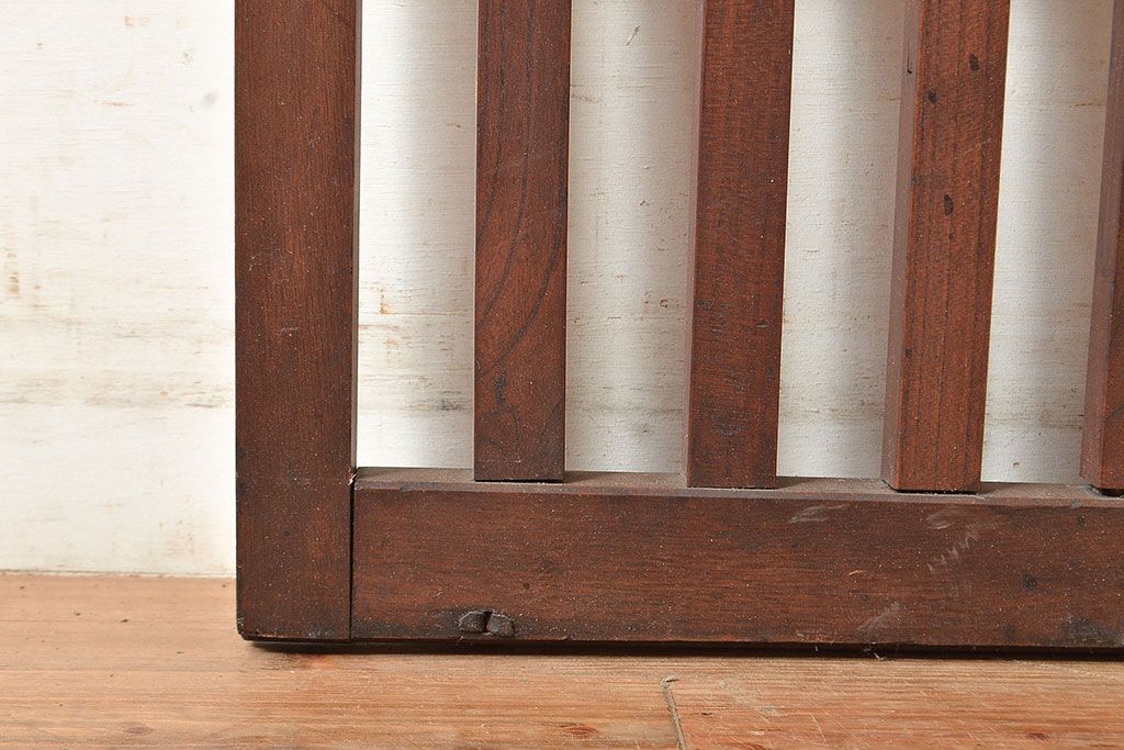 アンティーク建具　明治期　希少　古い木の風合いが魅力的な欅(ケヤキ)材の荒格子戸1枚　(R-048474)