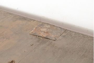 和製アンティーク　希少・美品!赤みがかった色味が上質な雰囲気を醸し出す水屋箪笥サイドボード(7尺水屋箪笥、収納棚、戸棚、サイドキャビネット)(R-048476)