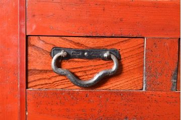 和製アンティーク　希少・美品!赤みがかった色味が上質な雰囲気を醸し出す水屋箪笥サイドボード(7尺水屋箪笥、収納棚、戸棚、サイドキャビネット)(R-048476)