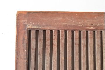 アンティーク建具　枠ヒノキ材・腰板ケヤキ材　経年によって増した味わいが魅力の蔵戸(引き戸、玄関戸)(R-048480)