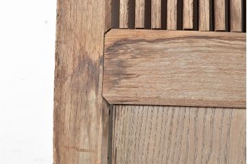 アンティーク建具　総栗材　情緒溢れる空間作りに!味のある風合いが魅力の蔵戸(引き戸、玄関戸)(R-048481)