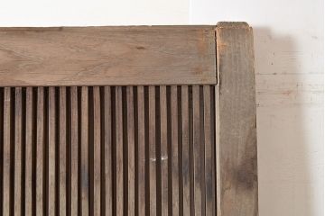 アンティーク建具　総栗材　情緒溢れる空間作りに!味のある風合いが魅力の蔵戸(引き戸、玄関戸)(R-048481)