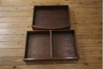 イギリスアンティーク　高級品!象嵌があしらわれたマホガニー材製のキャビネット(収納棚、戸棚、食器棚)(R-048484)